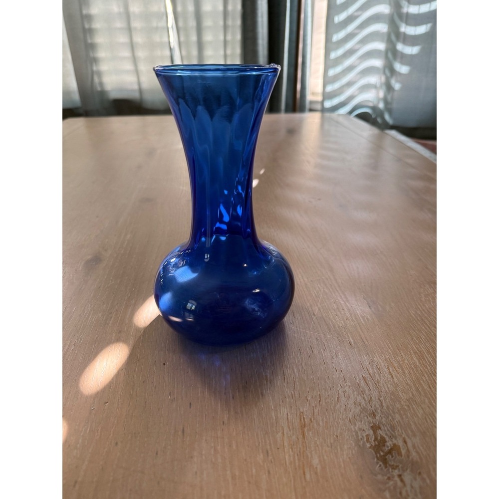 Vintage Cobalt Blue Hand Blown Glass Bud Vase Bulbous Base Flared Rim 5"